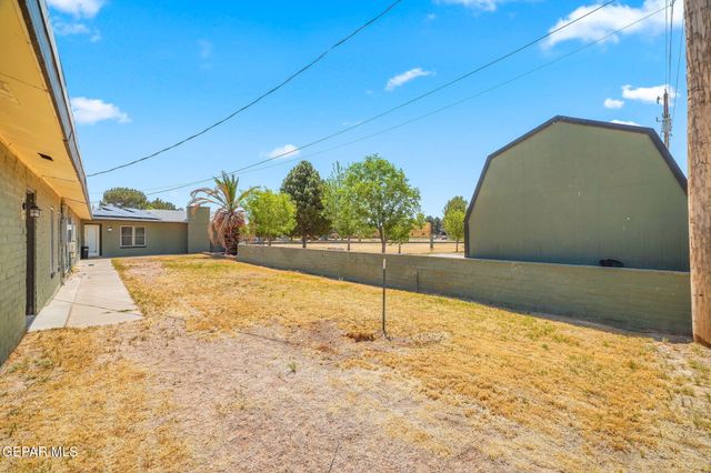 5300 Crawford Road, Santa Teresa, NM 88008