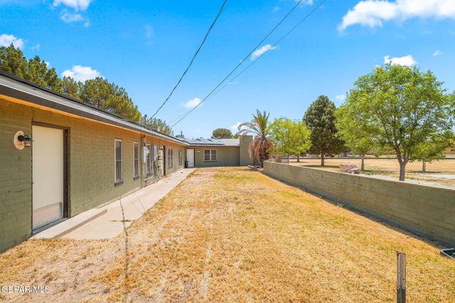 5300 Crawford Road, Santa Teresa, NM 88008