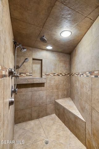 5300 Crawford Road, Santa Teresa, NM 88008