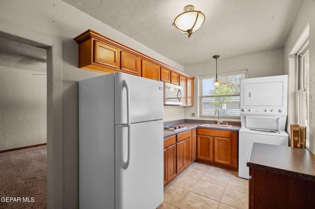 5300 Crawford Road, Santa Teresa, NM 88008