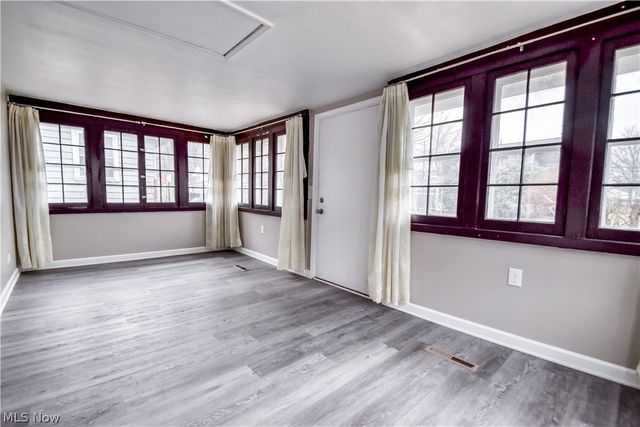 271 E 238 Street, Euclid, OH 44123