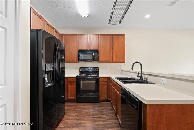 9390 GRAND FALLS Drive, Jacksonville, FL 32244