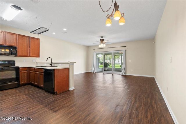9390 GRAND FALLS Drive, Jacksonville, FL 32244