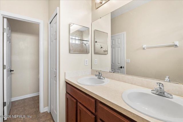 9390 GRAND FALLS Drive, Jacksonville, FL 32244