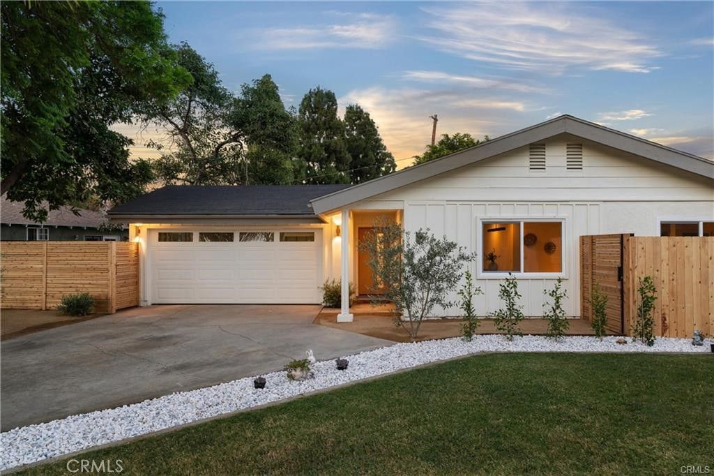 2101 N Hathaway, Santa Ana, CA 92705 — photo 2