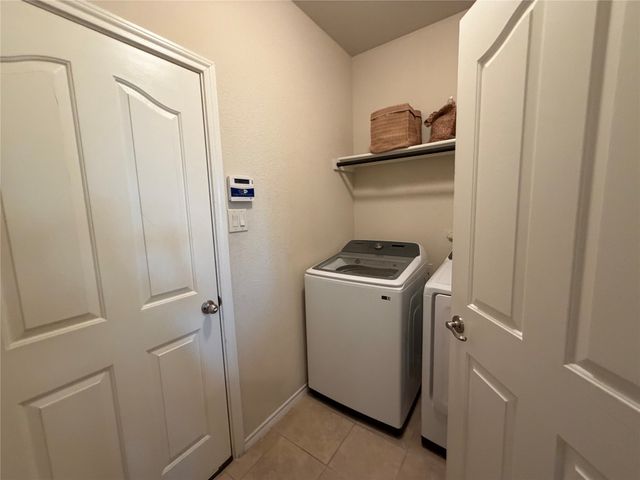 7823 Black Willow Lane, Arlington, TX 76002