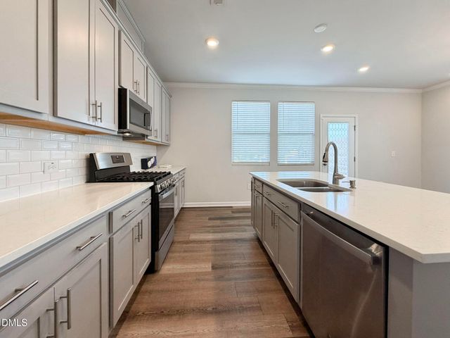 1281 Herb Garden Way, Apex, NC 27502