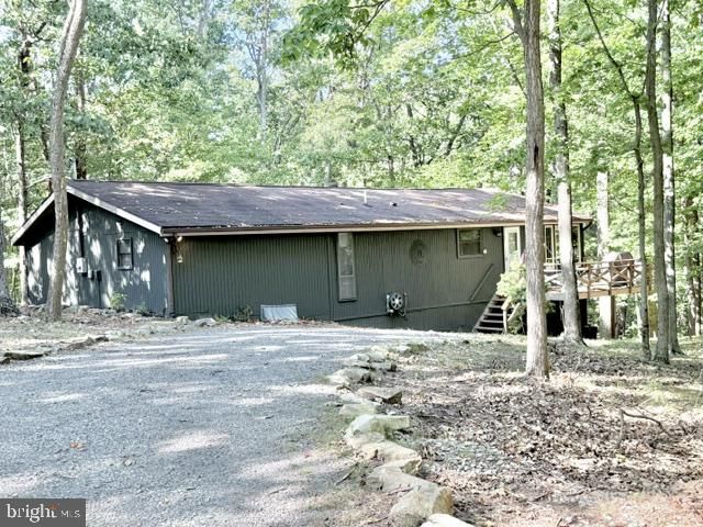 114 SHAWNEE TRL TRL, Hedgesville, WV 25427