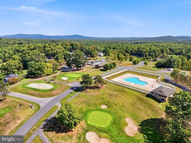 114 SHAWNEE TRL TRL, Hedgesville, WV 25427