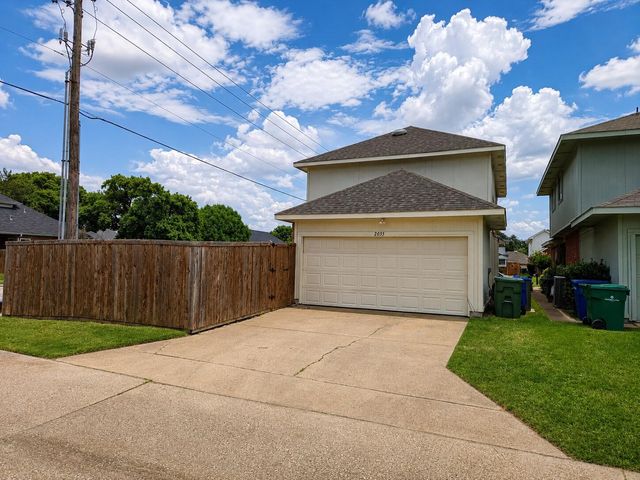 2035 Greenview Drive B, Carrollton, TX 75010