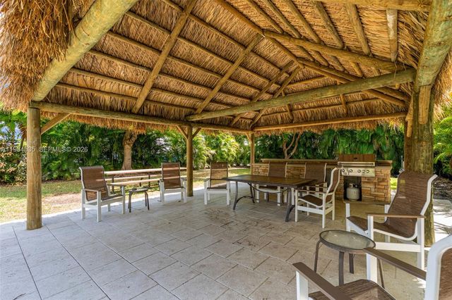 3121 NE 51st St 203E, Fort Lauderdale, FL 33308