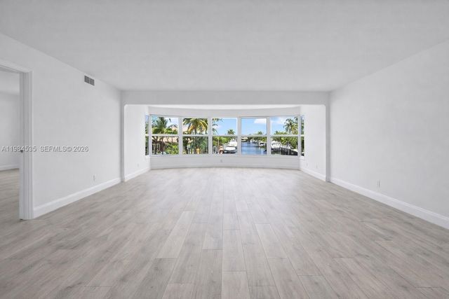 3121 NE 51st St 203E, Fort Lauderdale, FL 33308