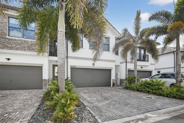 4458 E Aqua Bella Lane 4458, Fort Lauderdale, FL 33312