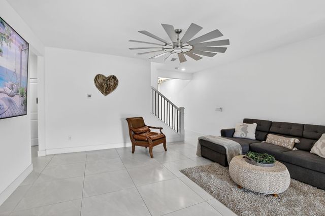 4458 E Aqua Bella Lane 4458, Fort Lauderdale, FL 33312