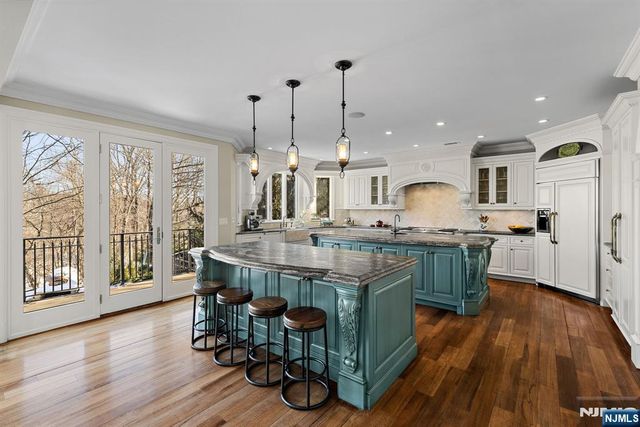 69 Woodland Road, Montvale, NJ 07645