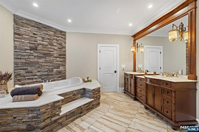 69 Woodland Road, Montvale, NJ 07645