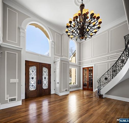 69 Woodland Road, Montvale, NJ 07645