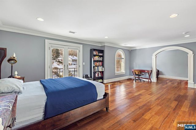 69 Woodland Road, Montvale, NJ 07645