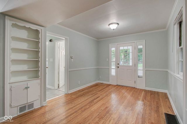 5043 Boulevard Place, Indianapolis, IN 46208