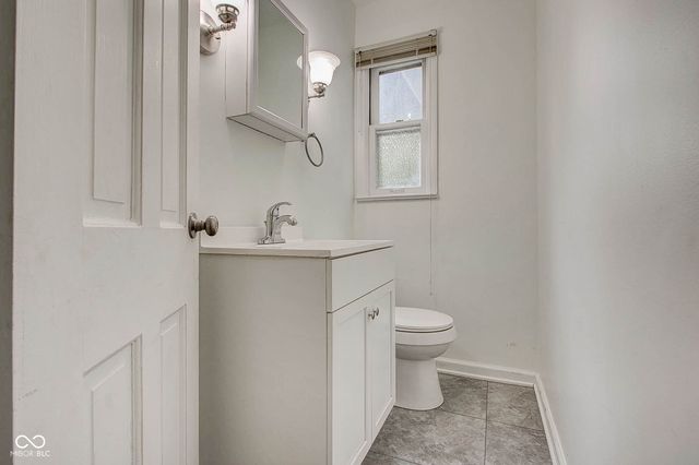 5043 Boulevard Place, Indianapolis, IN 46208