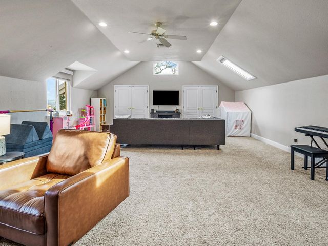 3180 Warren Ln, El Dorado Hills, CA 95762