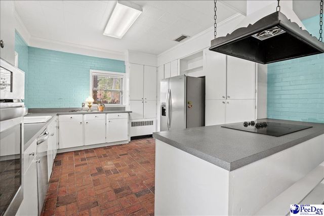 1906 Highland Avenue, Florence, SC 29501