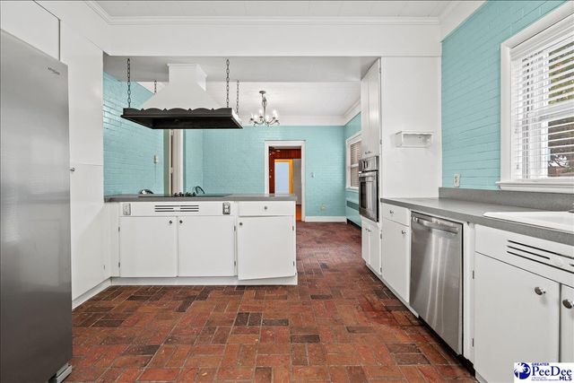 1906 Highland Avenue, Florence, SC 29501