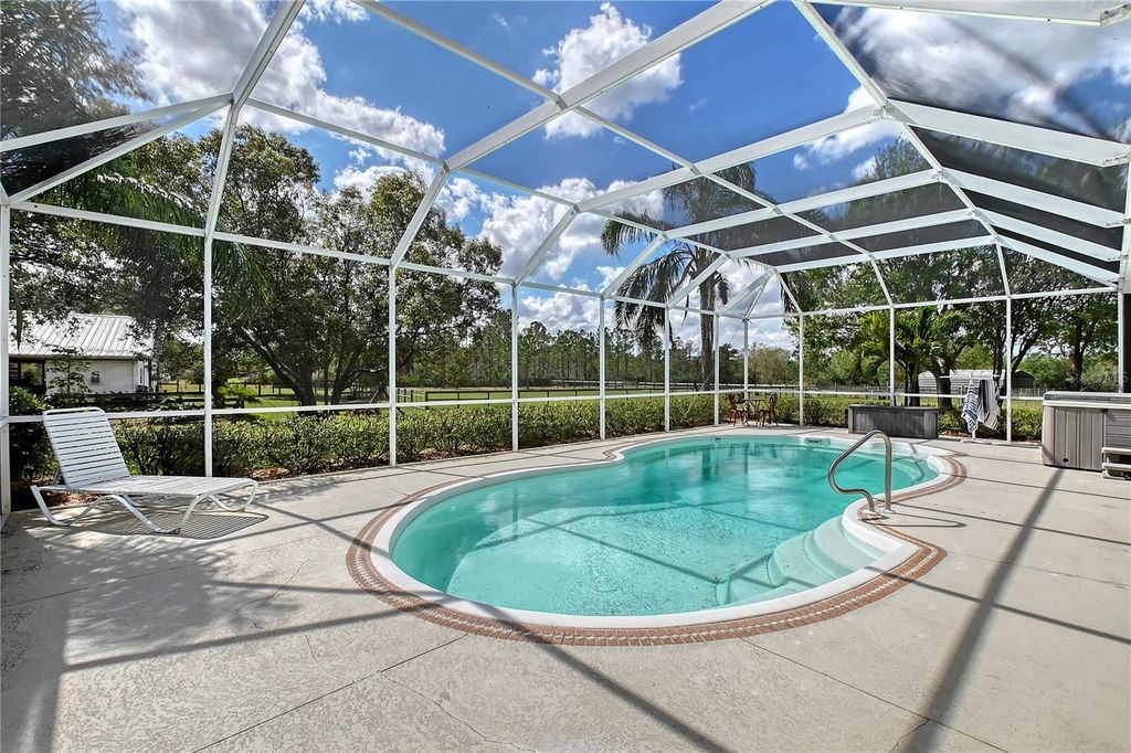 Image 14 of property listing at 7108 229TH STREET E, Bradenton, FL 34211