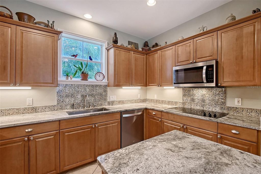 Image 25 of property listing at 7108 229TH STREET E, Bradenton, FL 34211