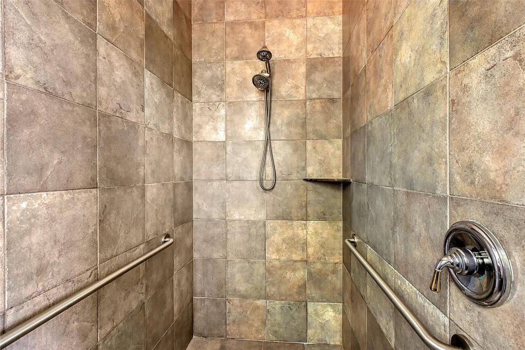 Image 35 of property listing at 7108 229TH STREET E, Bradenton, FL 34211