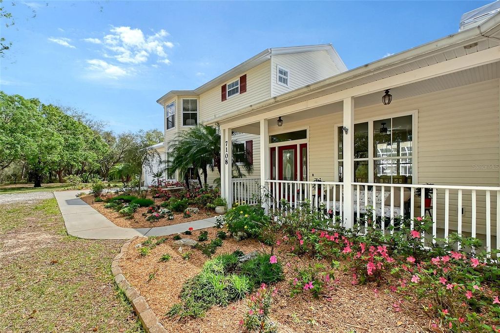 Image 6 of property listing at 7108 229TH STREET E, Bradenton, FL 34211