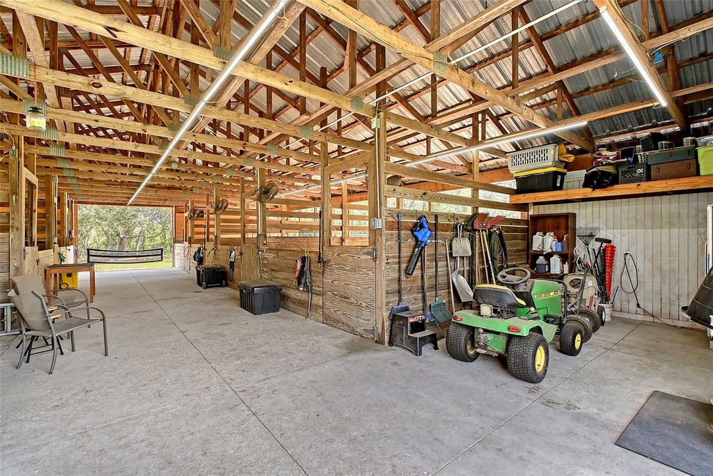 Image 54 of property listing at 7108 229TH STREET E, Bradenton, FL 34211