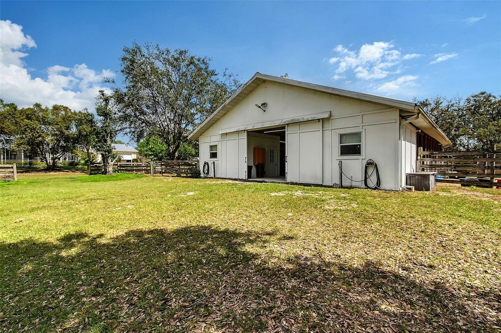 Image 56 of property listing at 7108 229TH STREET E, Bradenton, FL 34211
