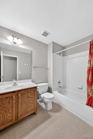 1838 Somerset Hollow Lane, Wentzville, MO 63385