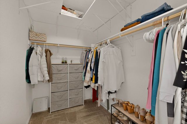 115 Prism Avenue SW, Rio Rancho, NM 87124