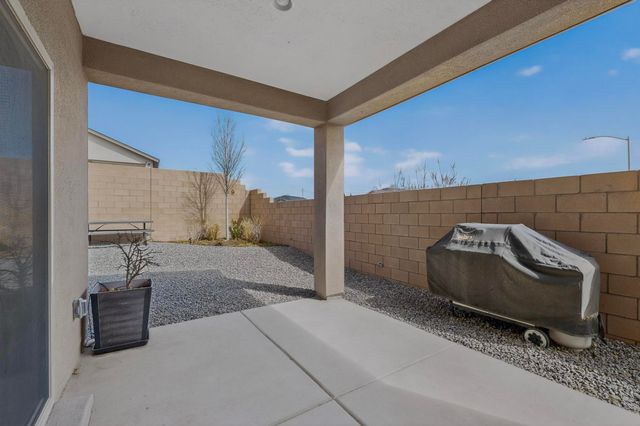 115 Prism Avenue SW, Rio Rancho, NM 87124