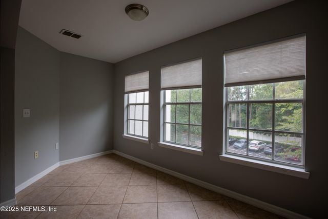 3591 KERNAN Boulevard S 521, Jacksonville, FL 32224