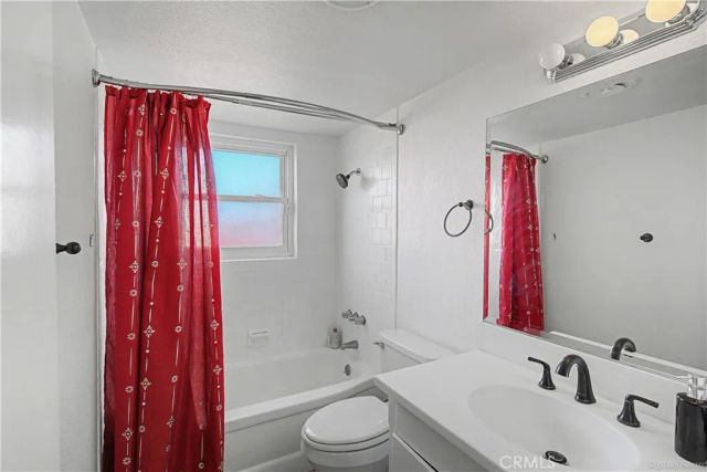 640 Barber Drive, Hemet, CA 92543