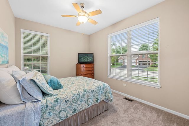 1467 Sedona Avenue, Aurora, IL 60504