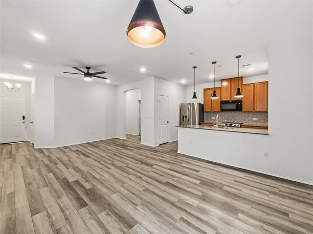 6504 Carriage Pines DR, Del Valle, TX 78617