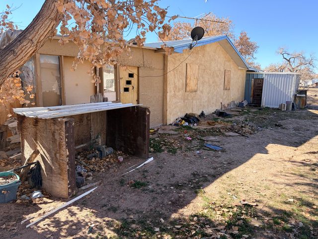 5732 Wood Road SW, Albuquerque, NM 87105