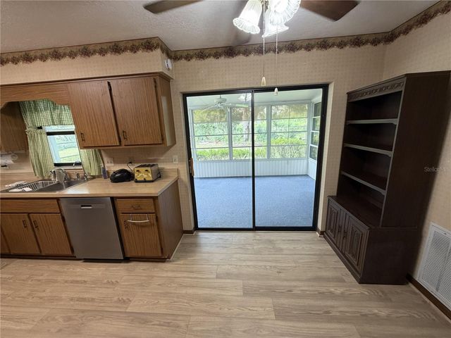 2776 NE 31ST PLACE, Ocala, FL 34470