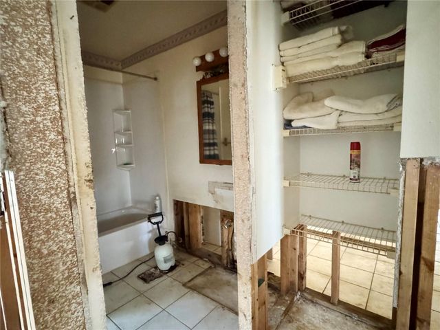 6341 ELMHURST DRIVE, Pinellas Park, FL 33782