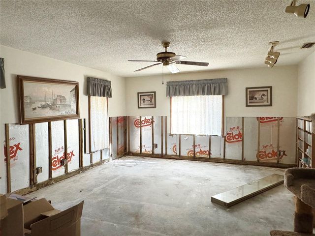 6341 ELMHURST DRIVE, Pinellas Park, FL 33782