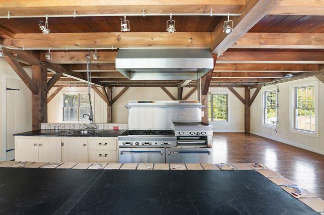 131 Stark Road, Brattleboro, VT 05301