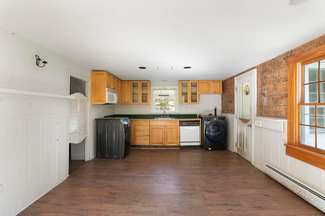 131 Stark Road, Brattleboro, VT 05301