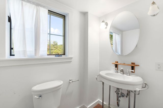 131 Stark Road, Brattleboro, VT 05301