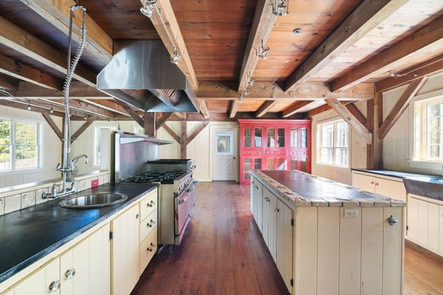 131 Stark Road, Brattleboro, VT 05301