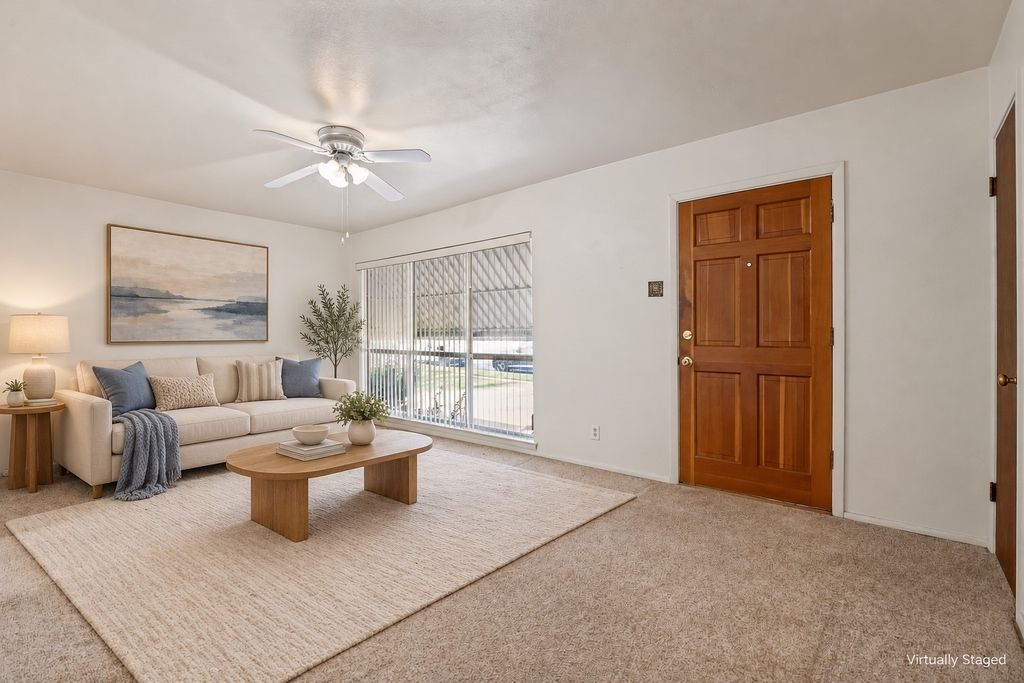 2528 Rugby Lane, Farmers Branch, TX 75234 — photo 2