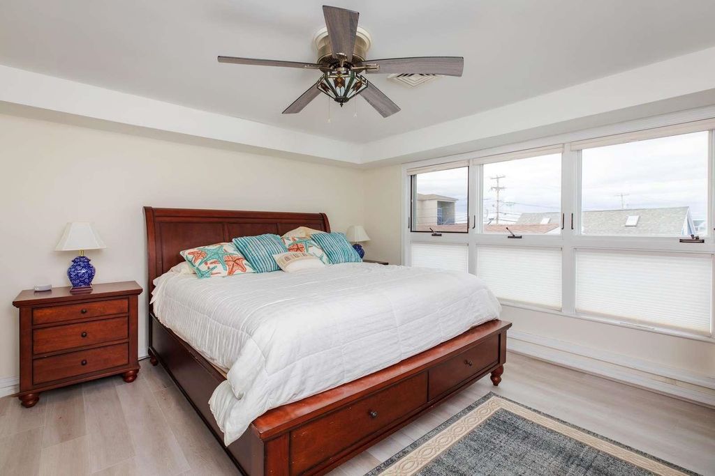 Image 25 of property listing at 35 Ashworth Ave # 3, Hampton, NH 03842